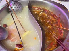 -钢管厂五区小郡肝串串香火锅(人民广场店)