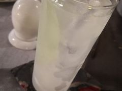 超级赞的椰子特调-礼途酒店·餐吧