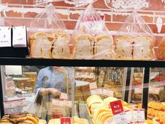 -山崎面包(百联世纪店)