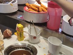 -龍歌自助小火锅(市北CBD万达店)