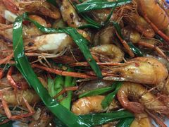 油爆小河虾-邱记私房菜·十八年本地菜