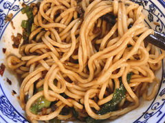 -素椒杂酱面(油篓街店)