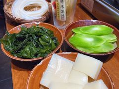 -黔有有贵州酸汤夺夺粉火锅(五味十字店)