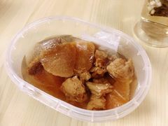 红烧牛腩萝卜-顶好快餐(市府店)