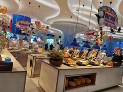 自助取餐区-帝企鹅自助餐厅•儿童岛•真企鹅(长隆企鹅酒店)