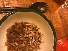 -拈签一笑黄牛肉辣卤串串