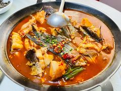 -万佛湖许老大铁锅鱼(黑金冠店)