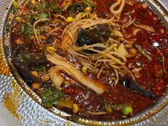 -辣盆盆麻辣小龙虾(哈尔滨总店)