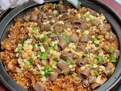 -连鹭海鲜·海肠捞饭·海胆饭(星海店)