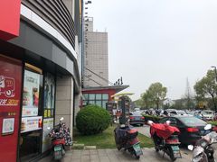 -麦当劳(上百万和城店)