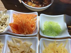 -怪噜范·老贵阳街头名小吃(鸿通城店)