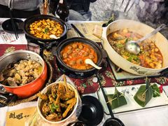-刘姐啤酒鱼民族演艺餐厅(西街总店)