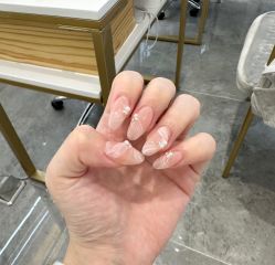 -U+nail优加专业美甲美睫