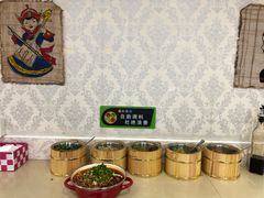 -丽丽三鲜螺蛳粉(田林路店)
