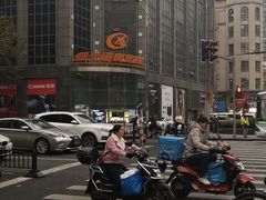 -星光摄影器材城