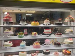 面包甜点陈列柜-味多美蛋糕(八大处店)