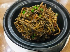 -临街徽菜馆·正宗黄山味