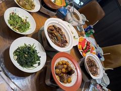 -黄泥岗·地道湖北菜(奥特莱斯店)