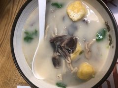 -鸭味先老鸭粉丝馆(瑞金路二号四号小区店)