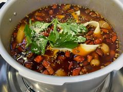 -晓彭肥肠鸡·泡椒鸡火锅(水木天地店)