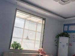 -蕾特恩专业祛痘国际连锁