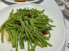 清炒藜蒿-一澜江宴·江景地标楚菜(江滩公园店)