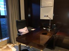 -成都保利公园皇冠假日酒店(熊猫基地店)