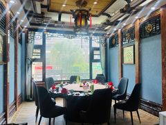 -鹊华居·地道鲁菜·海鲜·融合味(大明湖店)