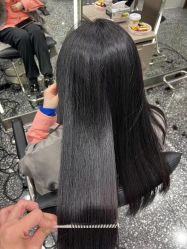 -Tloml salon