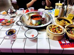 -贤合庄卤味火锅(济南泉城路店)
