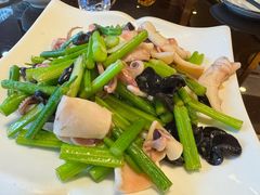 -喜乐餐厅•灯笼虾球首创者•本地小海鲜(二马路店)