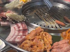 -哈哈碳都·牛肋条无限自助烤肉(宝龙店)