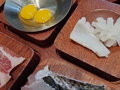 -银米·云南传统过桥米线(双廊黑金冠店)