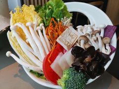 -享月汤皇·海鲜小火锅·聚会(曲江创意谷店)