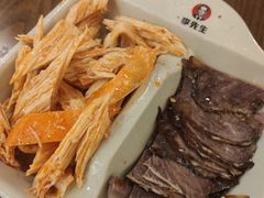 -李先生牛肉面大王(上海站南广场店)