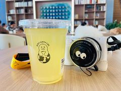 椰青柠檬-抱抱地球咖啡馆(国家海洋博物馆店)