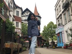 -钟书阁(松江泰晤士小镇店)