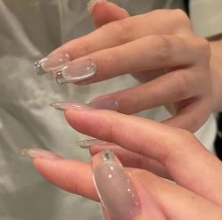 -HUII NAIL绘京美甲美睫会馆