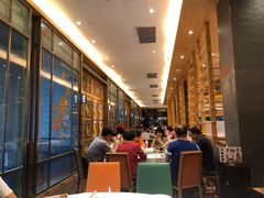 大堂-稻香酒家·34年老字号·港式粤菜(汉街店)