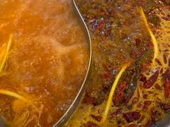 -沸炉重庆老火锅(军事博物馆店)