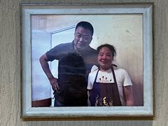 -牛八宝桂林米粉(八里庄店)