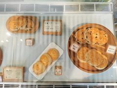 -SKROLL卡特司库·蛋糕定制·生吐司·司康(古北程家桥店)