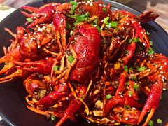 -巴厘龙虾·榜首油焖大虾(音乐学院·沿江酒馆店)