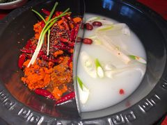 -袁老四重庆老火锅(桐梓坡店)