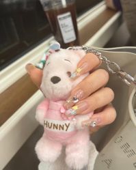 -UU·NAIL美甲美睫專門店