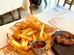 -城堡俄式西餐厅(中央大街索道店)