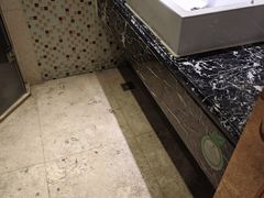 -维也纳酒店(广州番禺市桥地铁站店)