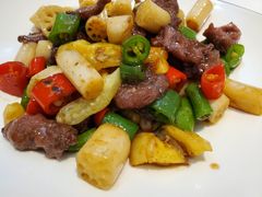 藕尖炒牛肉-至潮餐厅精致粤菜·活鲈鱼·走地鸡(珠江新城店)
