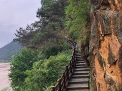 -羚羊峡古栈道森林公园