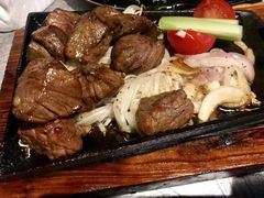 -穹六人间 people 6(岳阳路店)